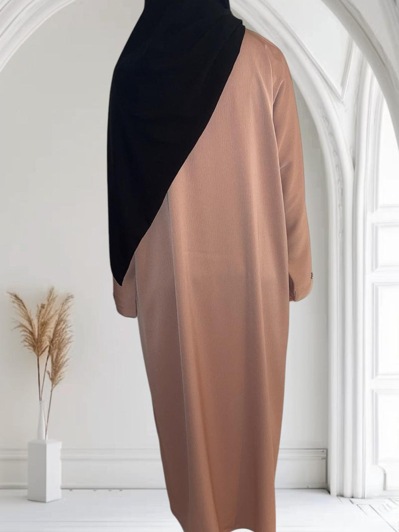 Abaya perlée saumon fermée