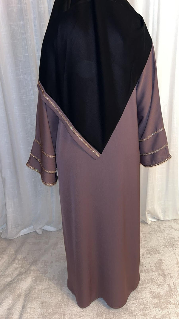 Abaya prune fermée