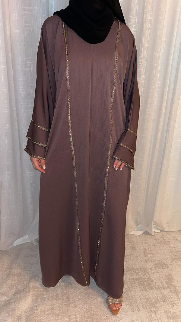 Abaya prune fermée